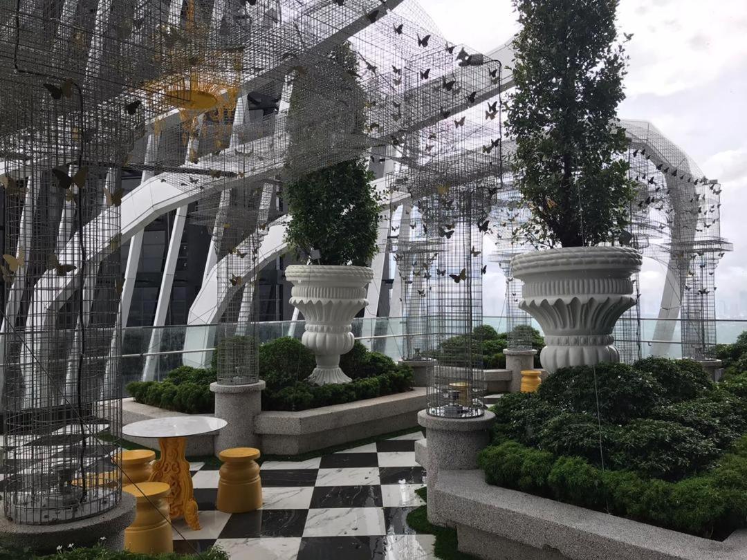 Arte Mont Kiara Host By Host Corner Suites Куала-Лумпур Экстерьер фото