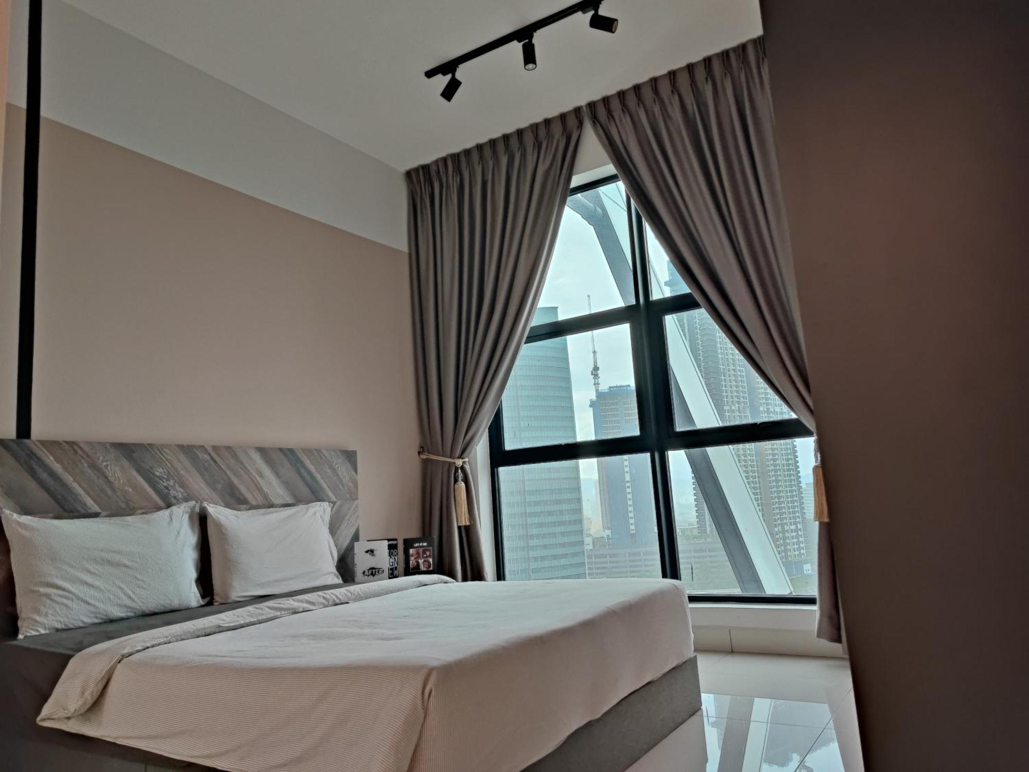 Arte Mont Kiara Host By Host Corner Suites Куала-Лумпур Экстерьер фото
